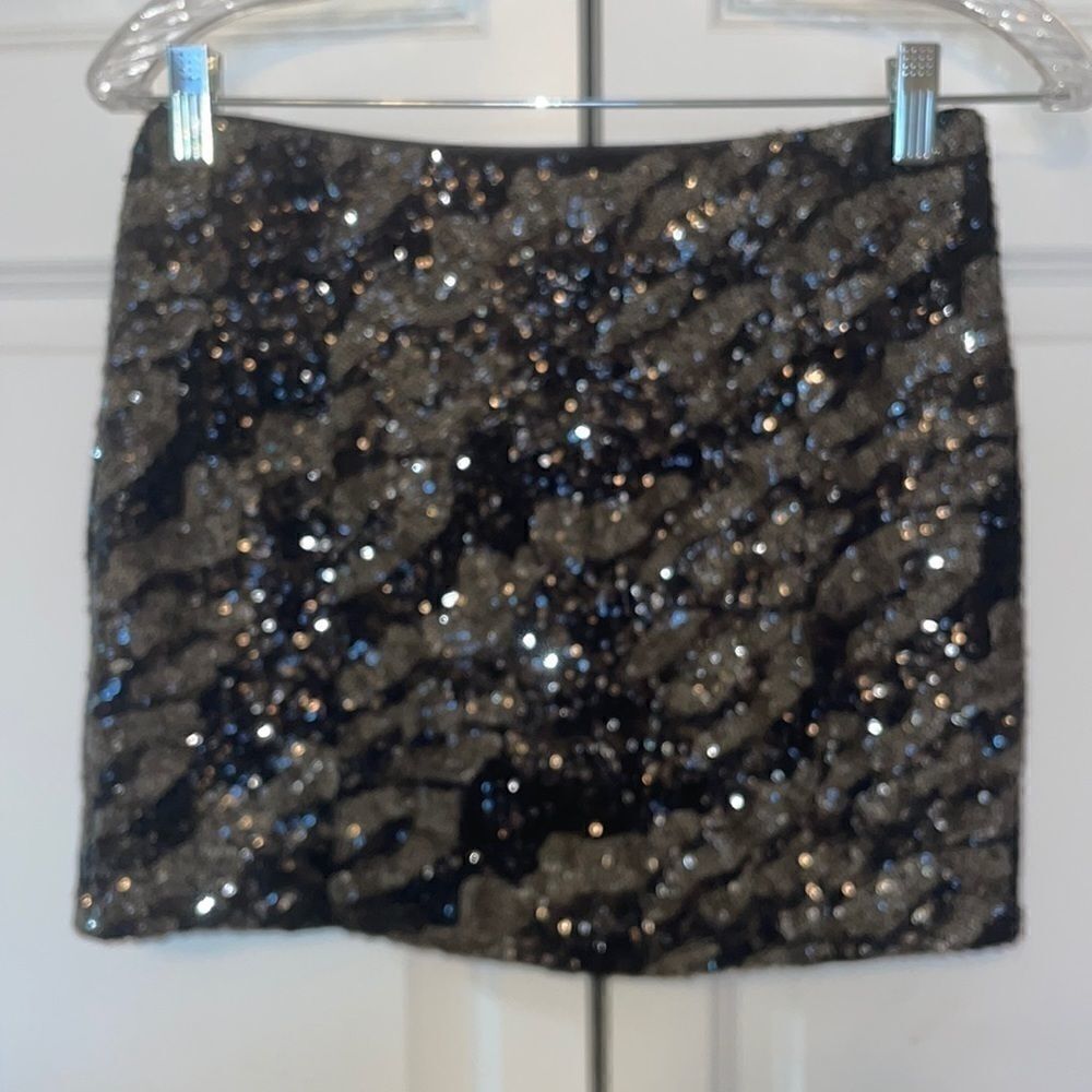 Guess mini skirt  